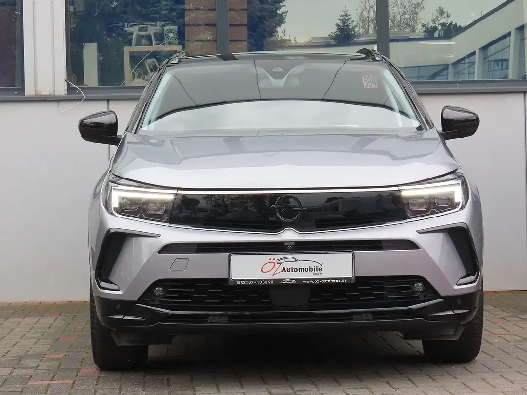 Opel Grandland X - Thumbnail 2
