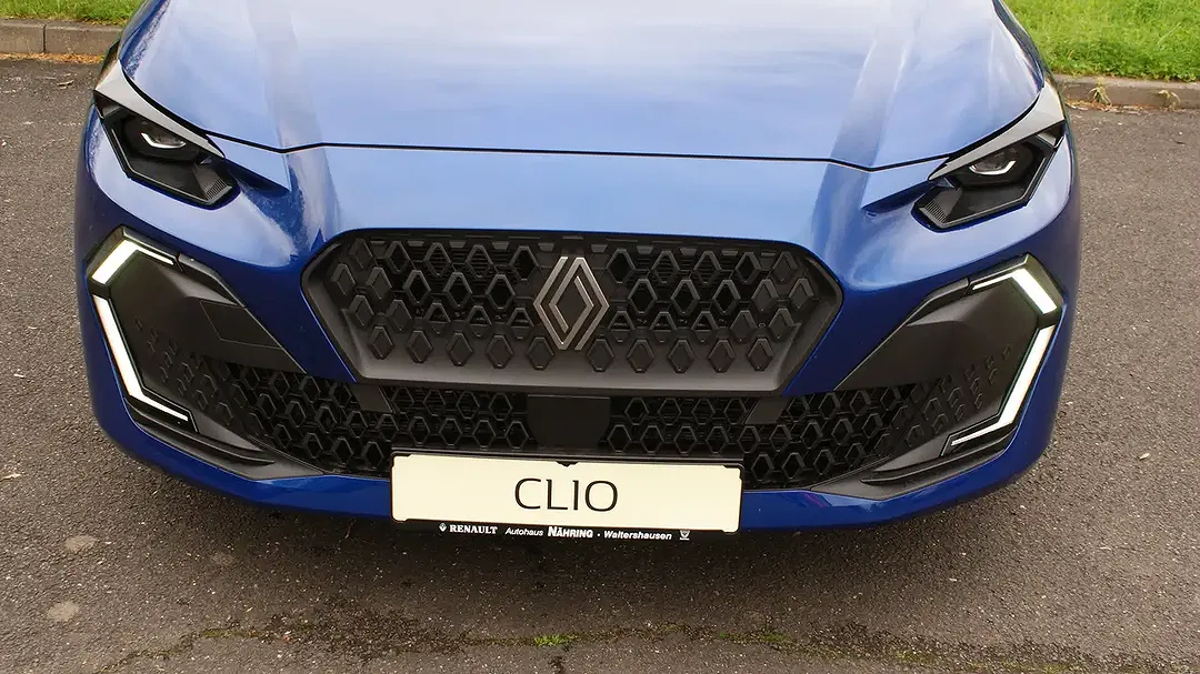 Renault Clio - Thumbnail 5