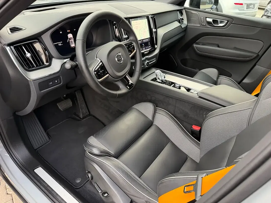 Volvo XC60 - Thumbnail 14