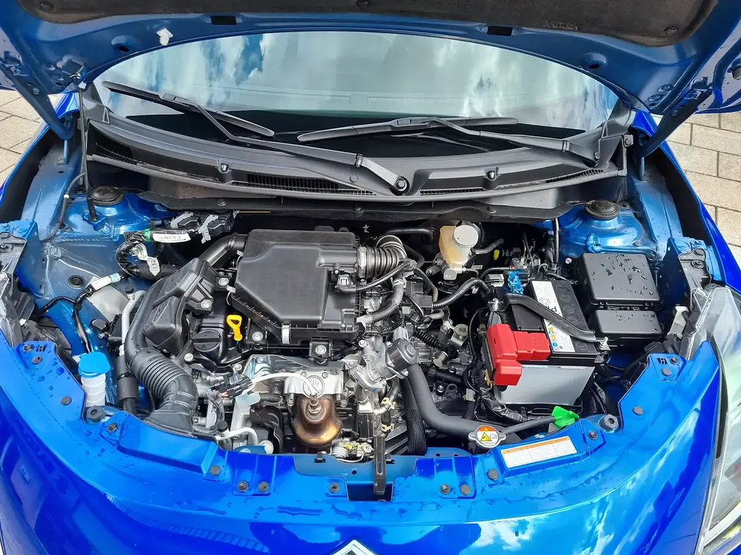 Suzuki Swift - Thumbnail 12