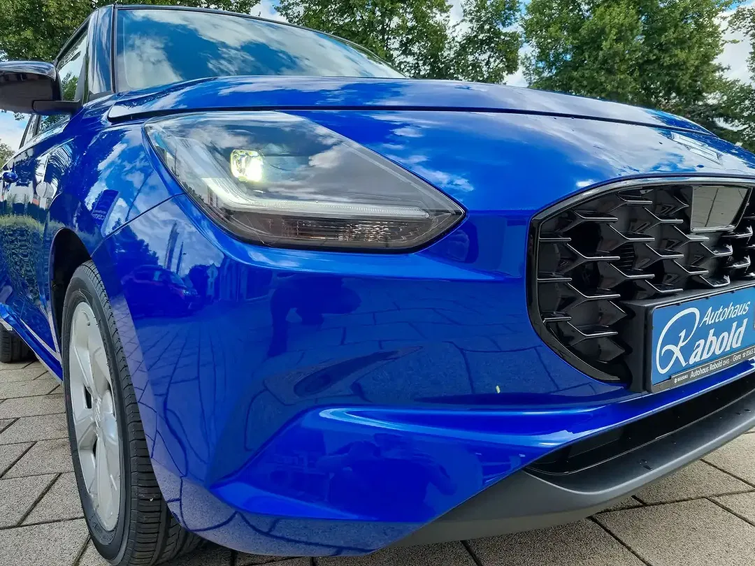 Suzuki Swift - Thumbnail 8