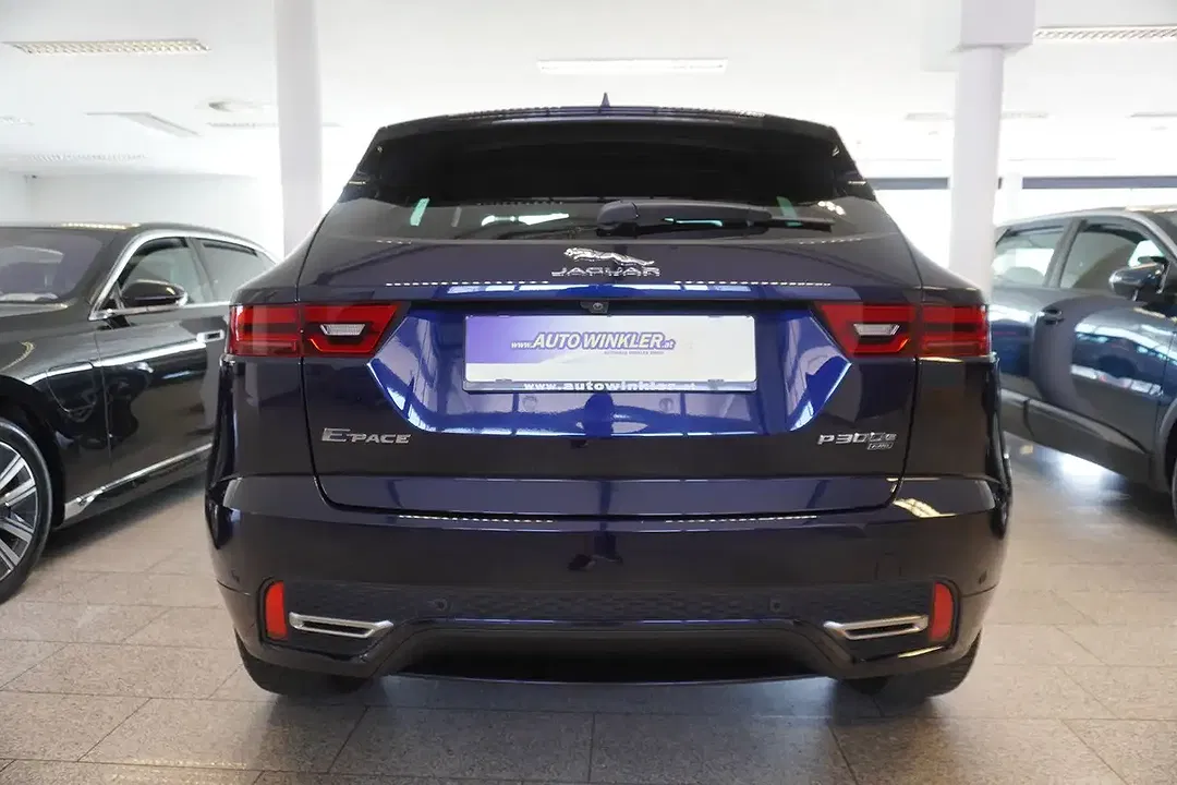 Jaguar E-Pace - Thumbnail 6
