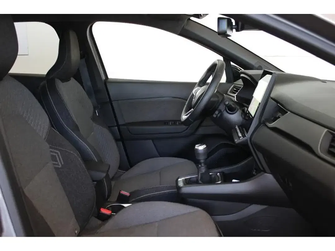 Renault Captur - Thumbnail 10