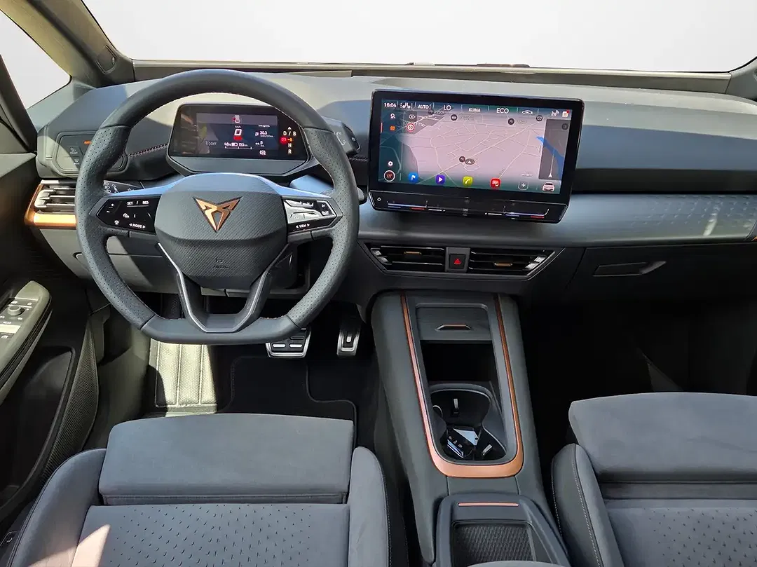 CUPRA Born - Thumbnail 8