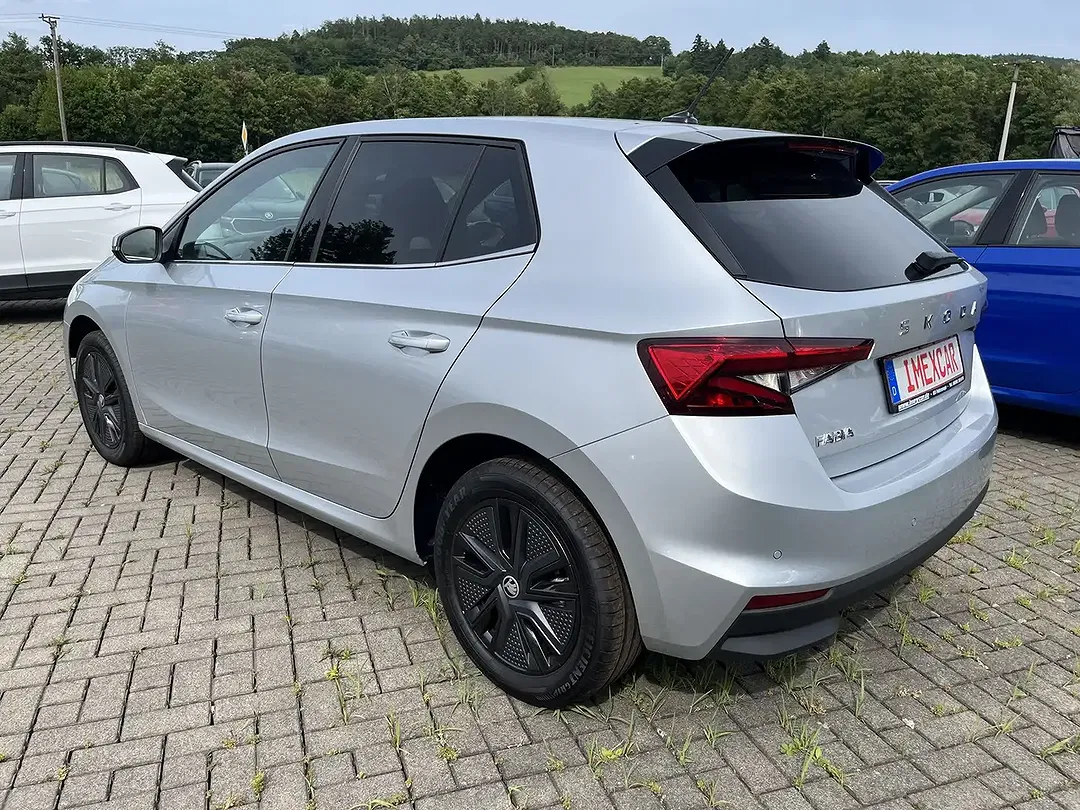 Skoda Fabia - Thumbnail 5