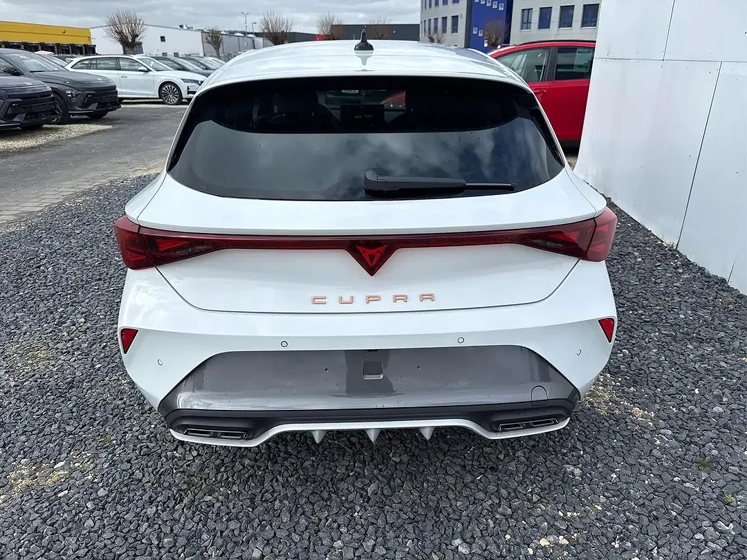 CUPRA Leon - Thumbnail 6