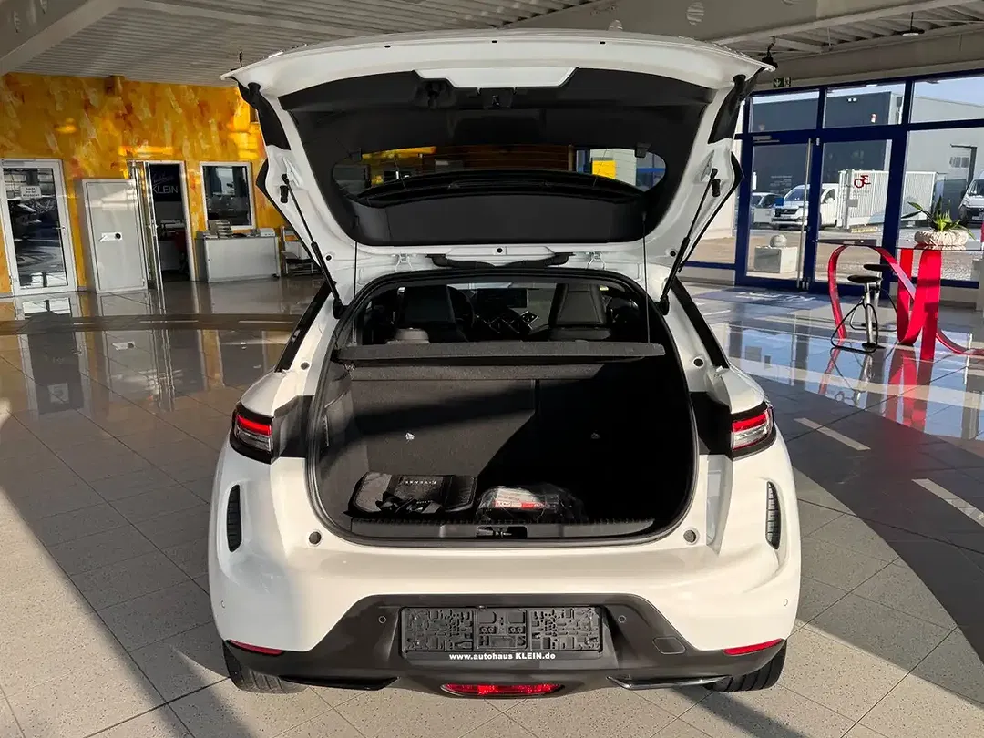DS Automobiles DS 3 Crossback - Thumbnail 6