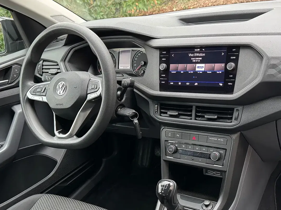 Volkswagen T-Cross - Thumbnail 8