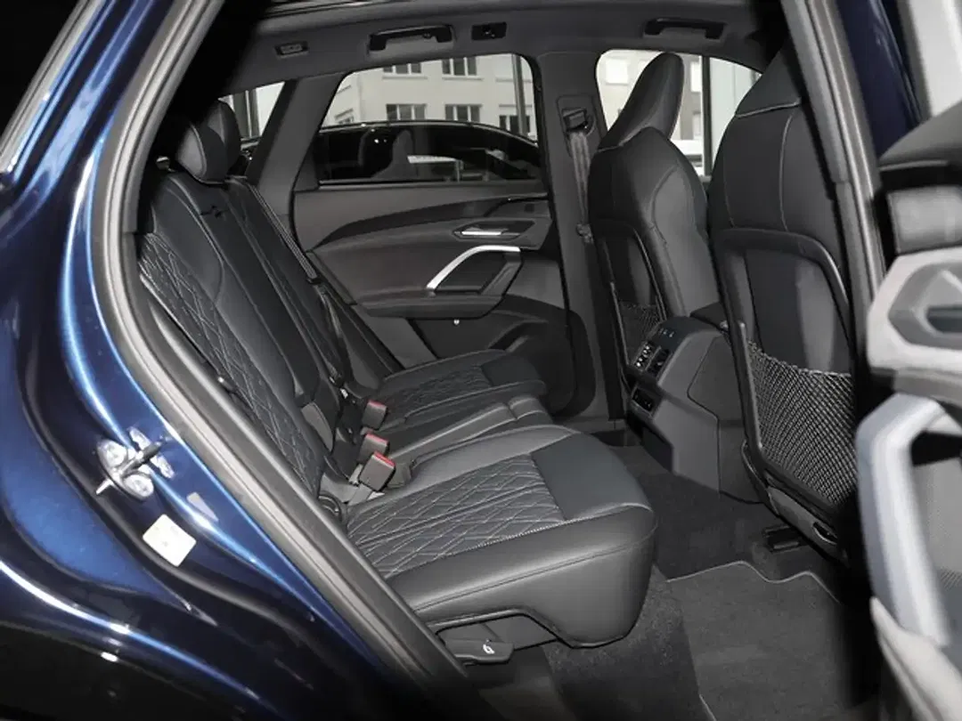 Audi Q5 - Thumbnail 5