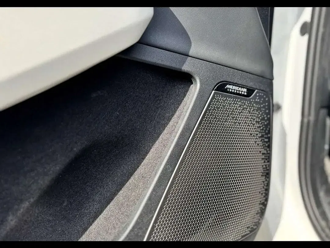Kia EV6 - Thumbnail 13