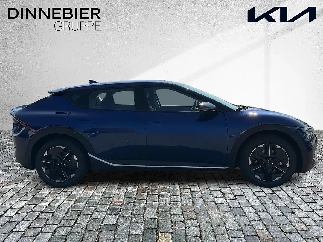 Kia EV6 - Thumbnail 6
