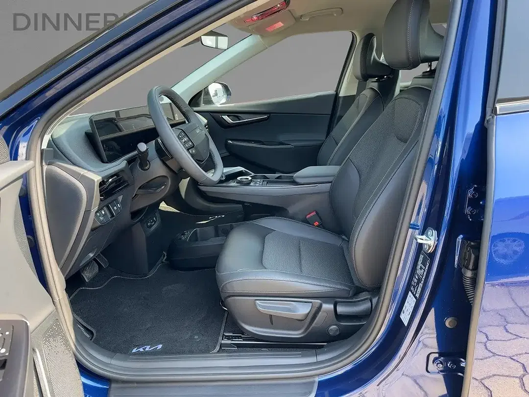 Kia EV6 - Thumbnail 8