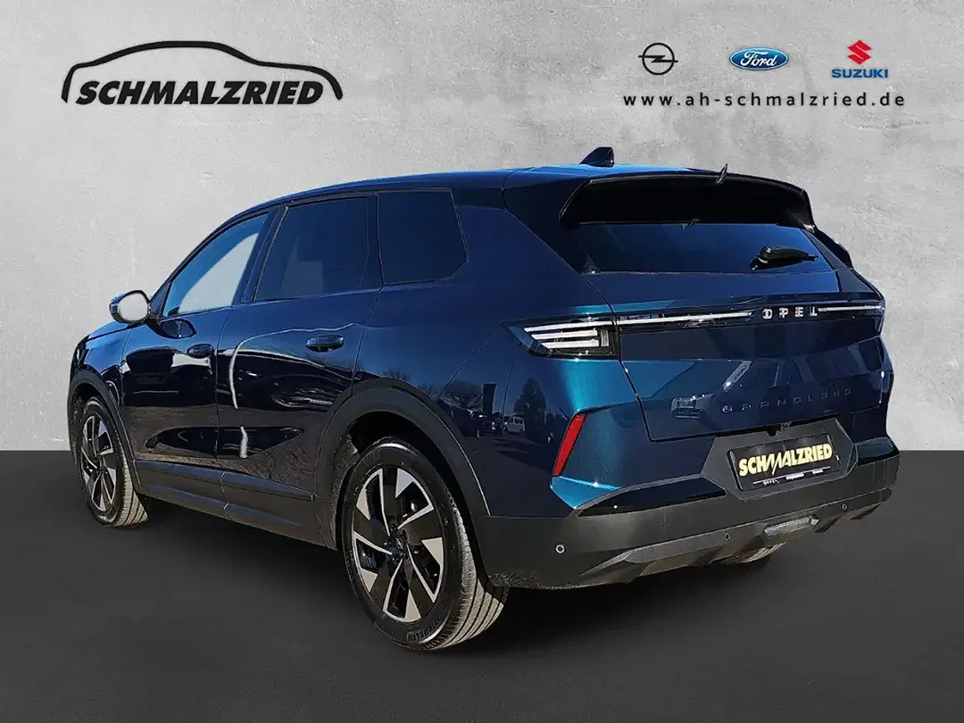 Opel Grandland - Thumbnail 3