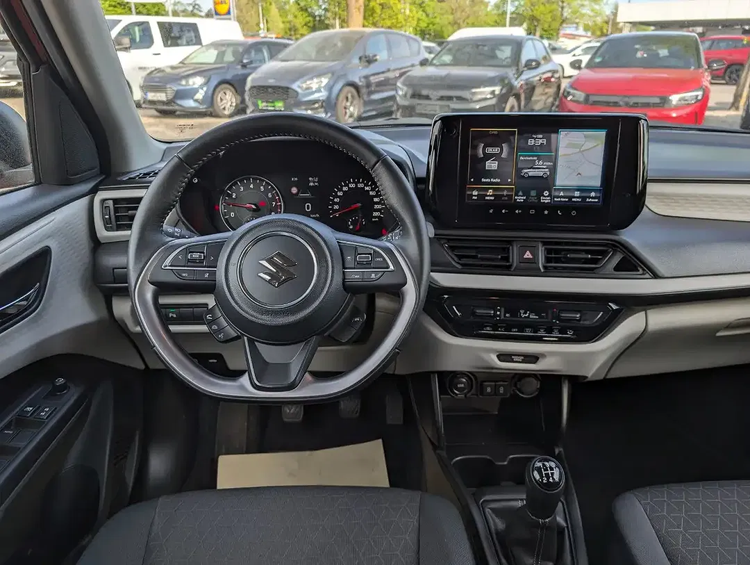 Suzuki Swift - Thumbnail 7