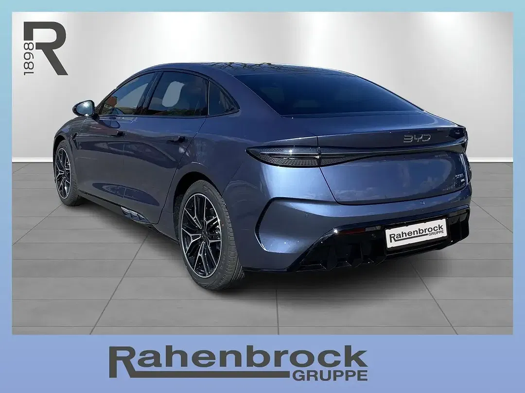 BYD Seal - Thumbnail 3