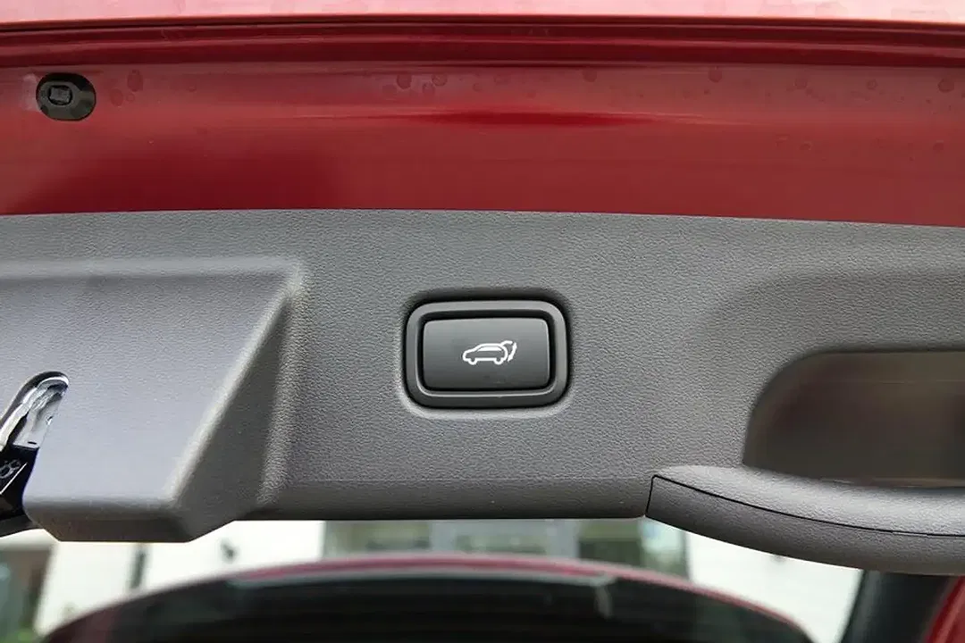Hyundai TUCSON - Thumbnail 9