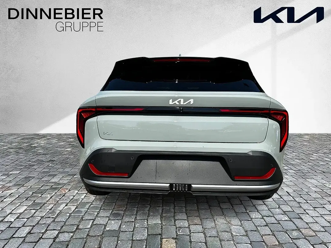 Kia K4 - Thumbnail 3