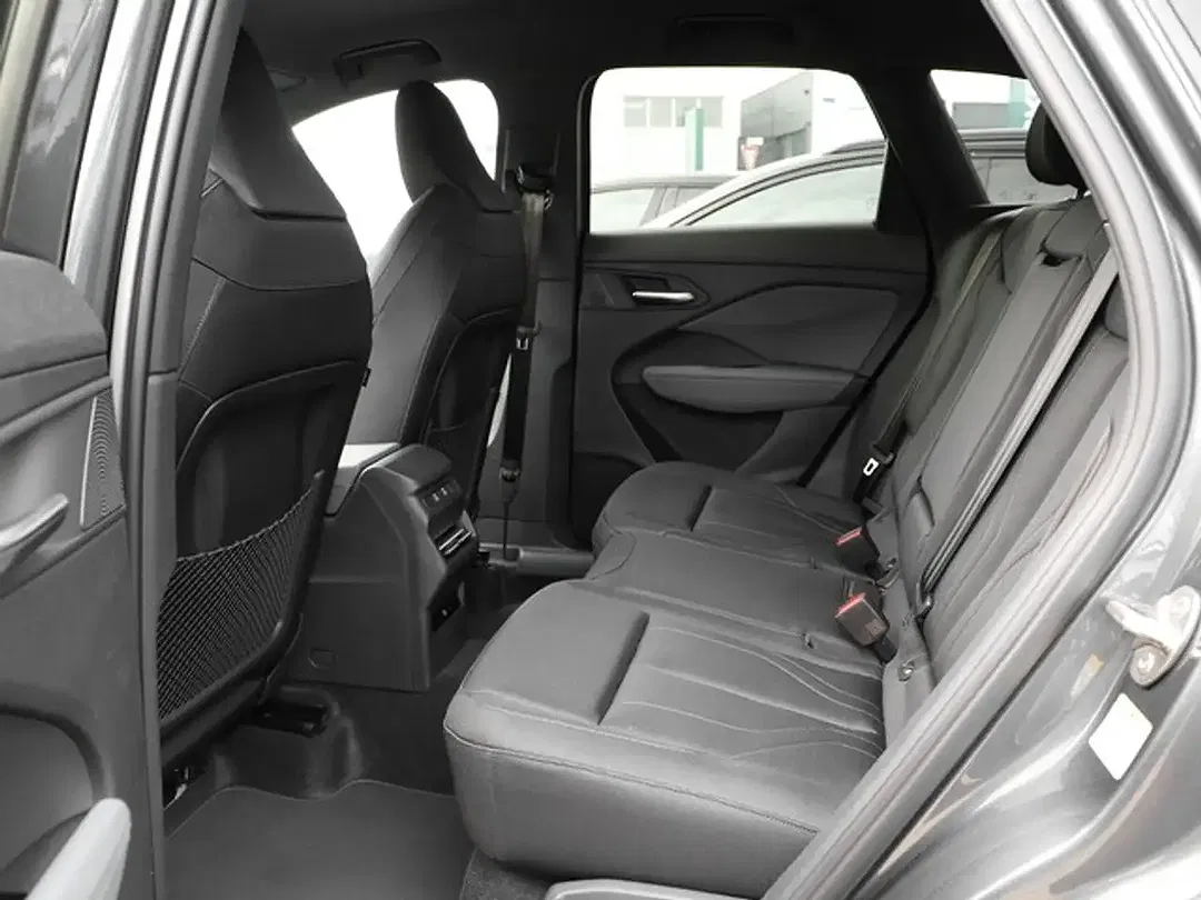 Audi Q3 - Thumbnail 5