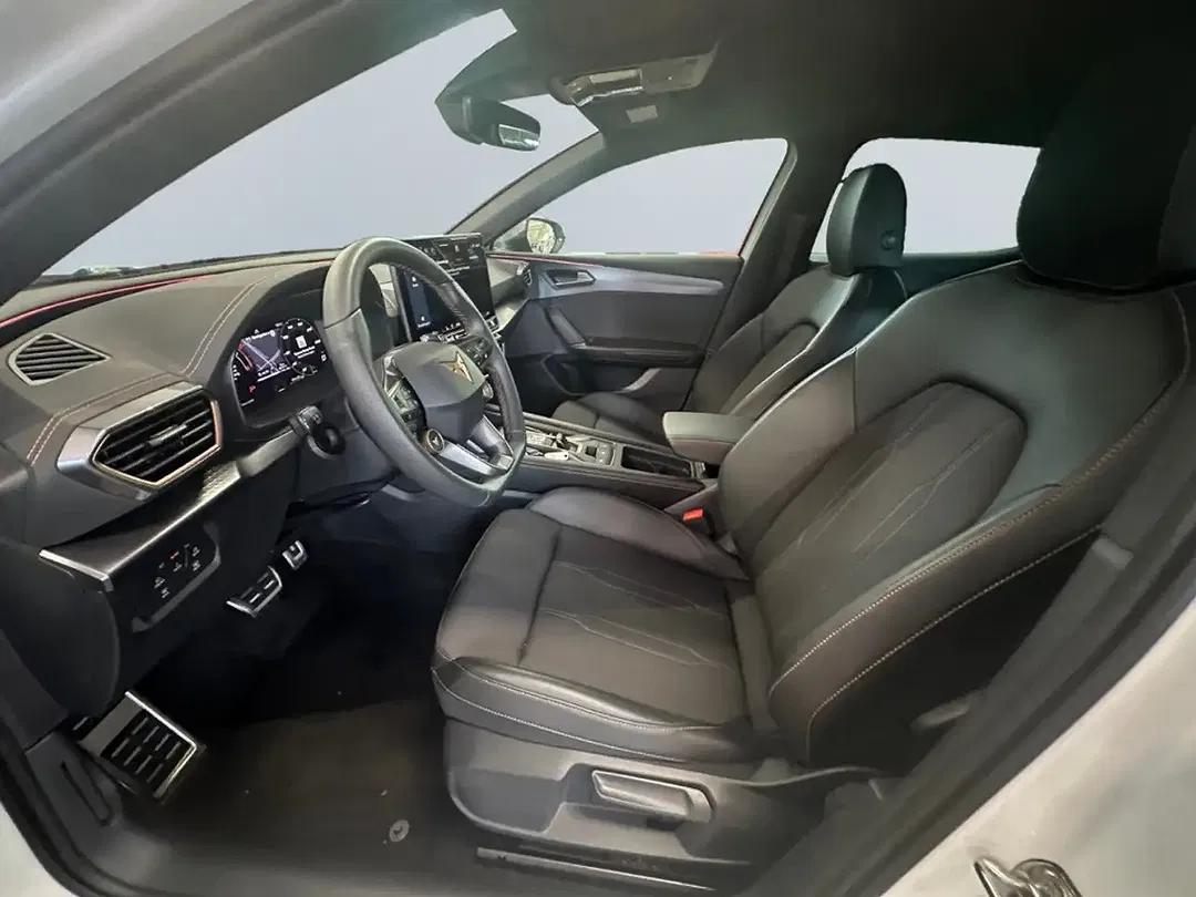 CUPRA Leon - Thumbnail 7