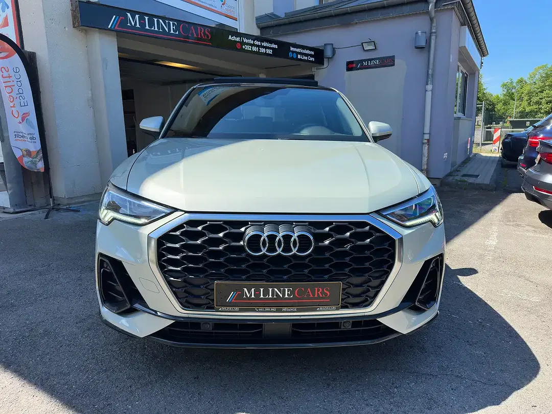 Audi Q3 - Thumbnail 2