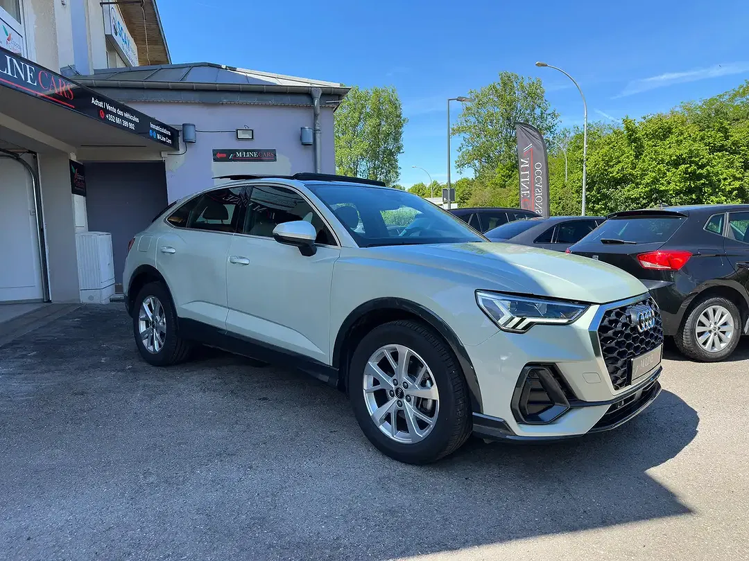 Audi Q3 - Thumbnail 4