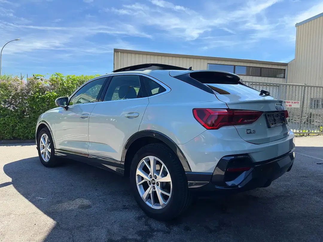 Audi Q3 - Thumbnail 6