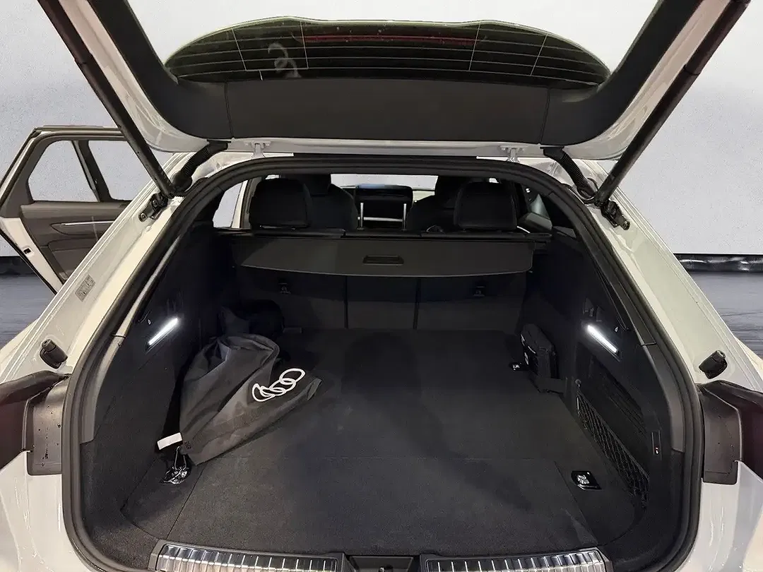 Audi A6 - Thumbnail 10