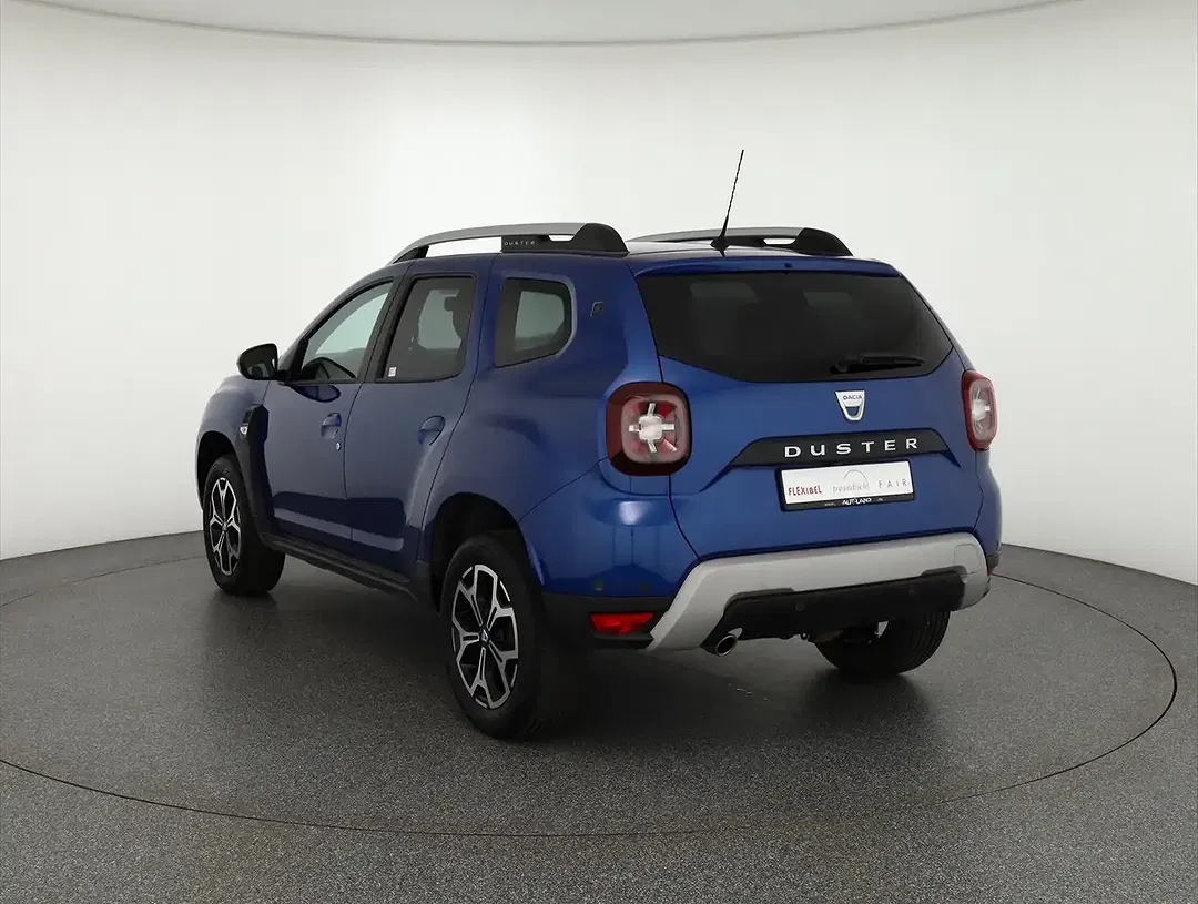 Dacia Duster - Thumbnail 2