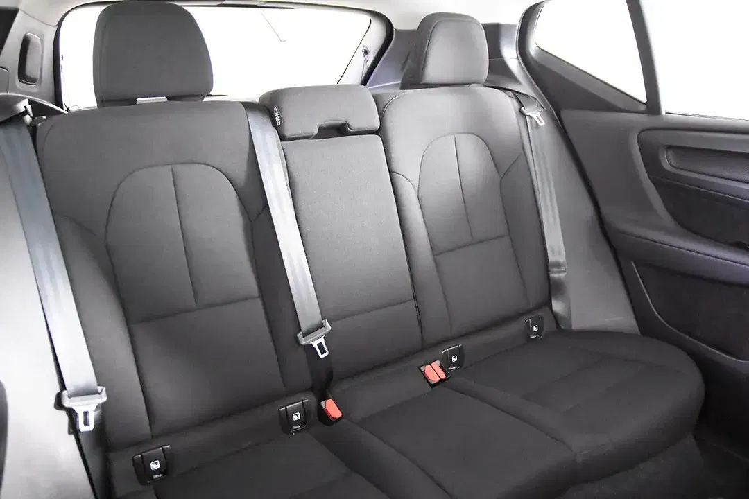 Volvo XC40 - Thumbnail 10