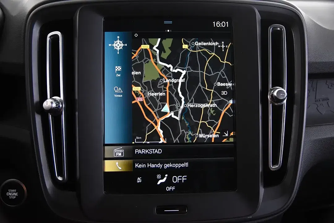 Volvo XC40 - Thumbnail 14