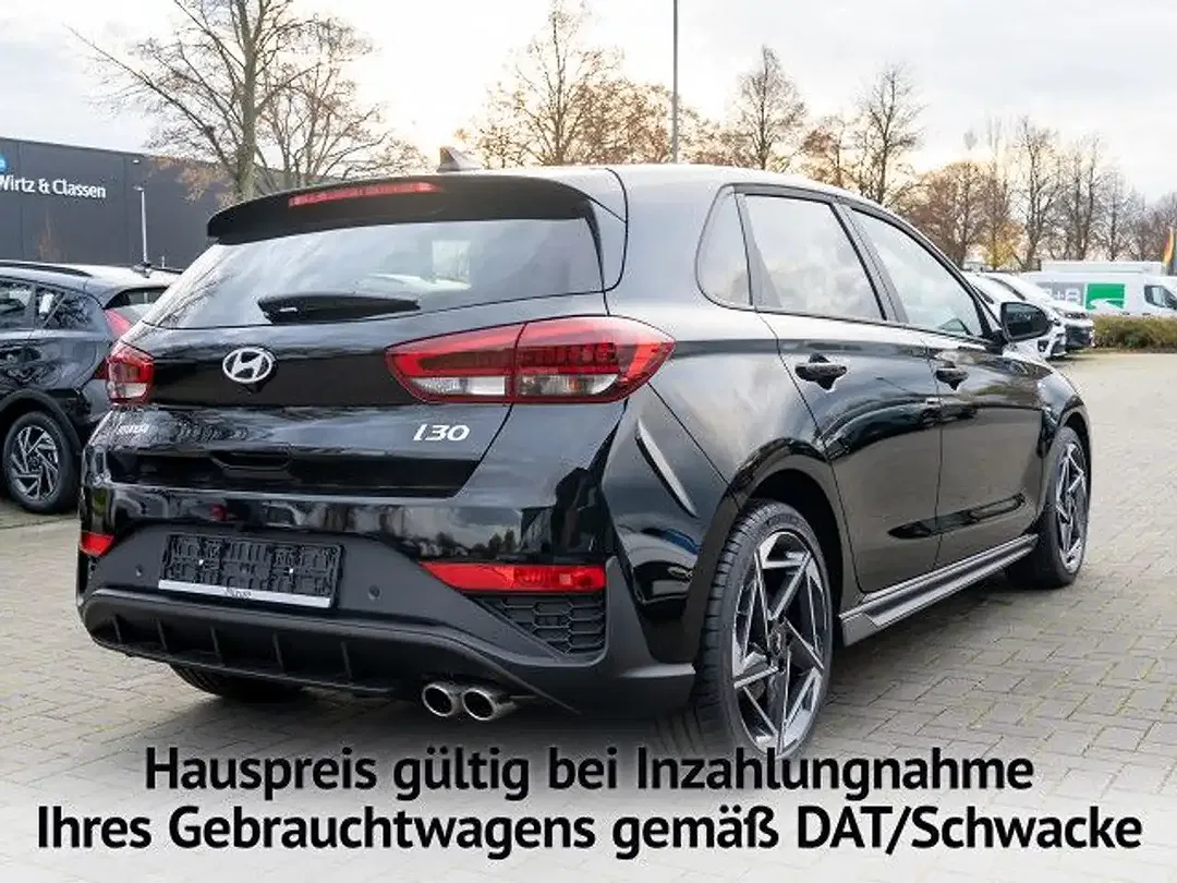 Hyundai i30 - Thumbnail 3
