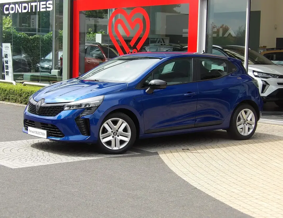 Renault Clio - Thumbnail 1