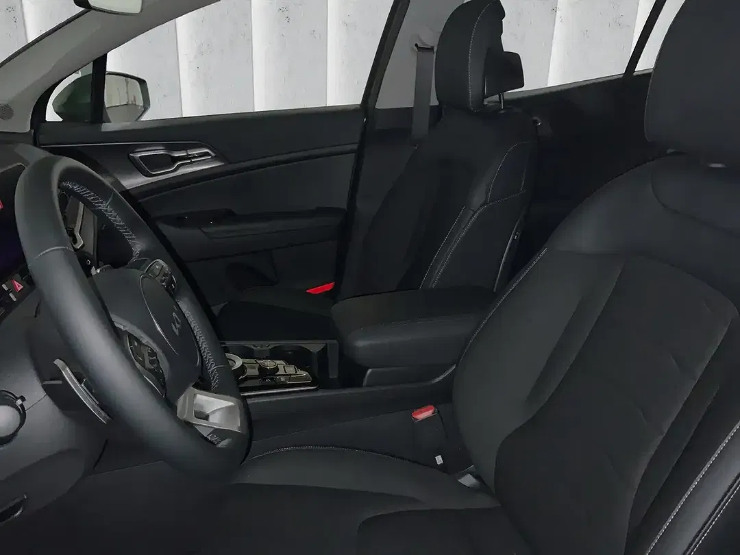 Kia Sportage - Thumbnail 10