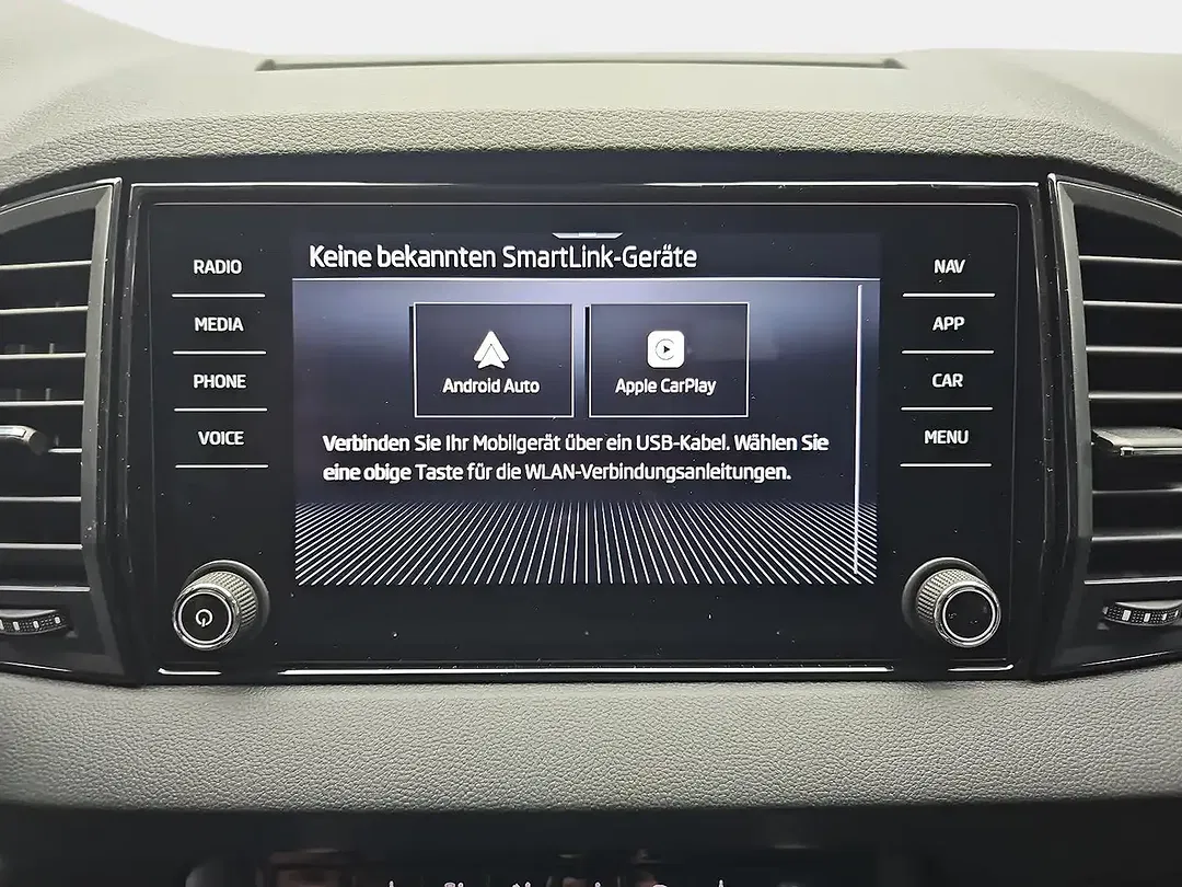 Skoda Karoq - Thumbnail 9