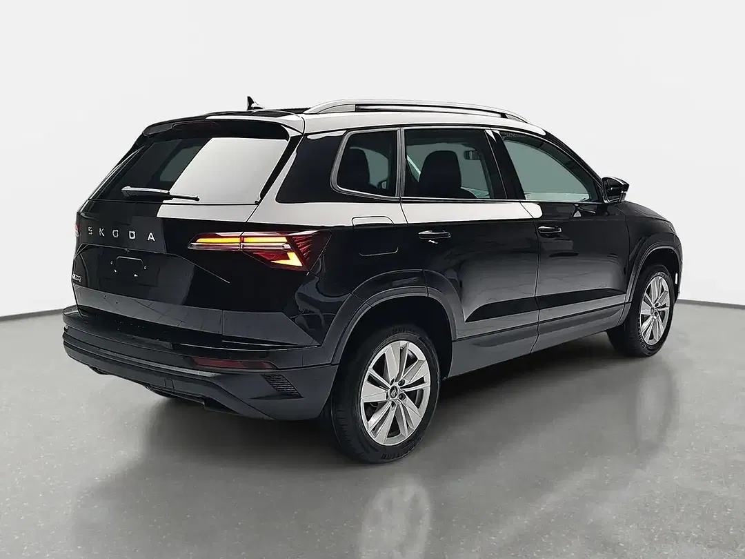 Skoda Karoq - Thumbnail 3