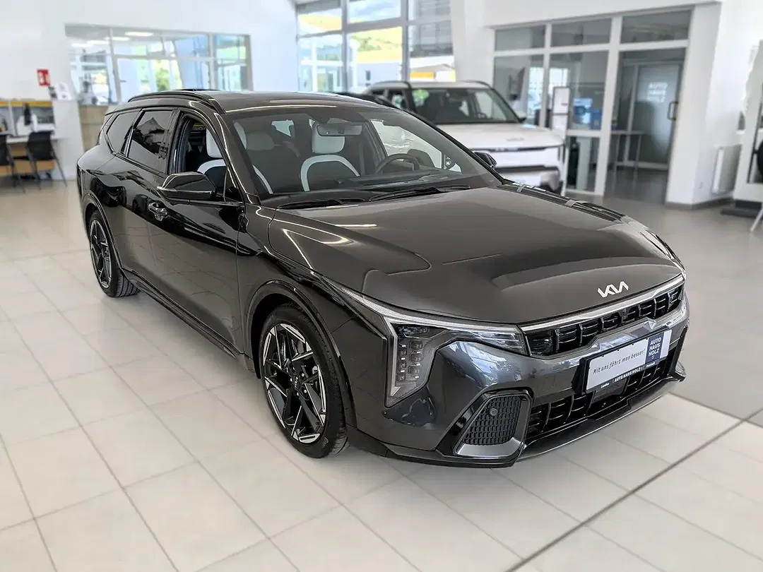 Kia K4 - Thumbnail 5