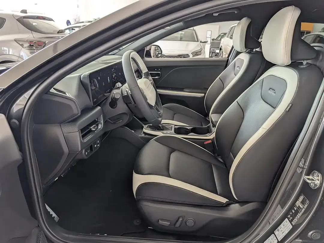 Kia K4 - Thumbnail 8