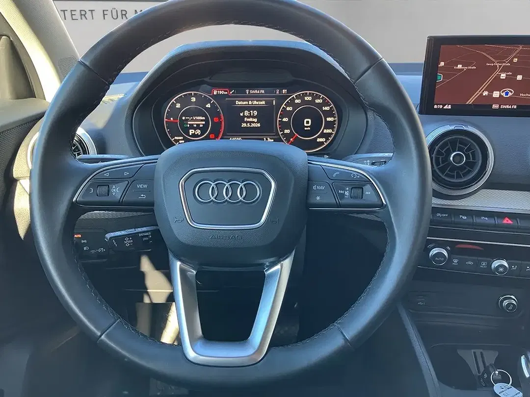 Audi Q2 - Thumbnail 12