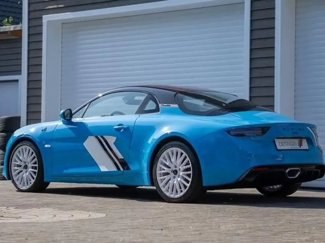 Alpine A110 - Thumbnail 7