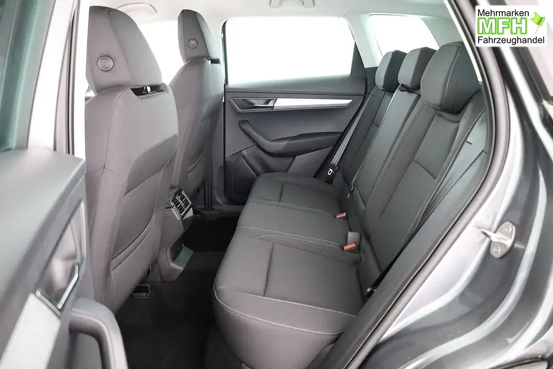 Skoda Karoq - Thumbnail 11