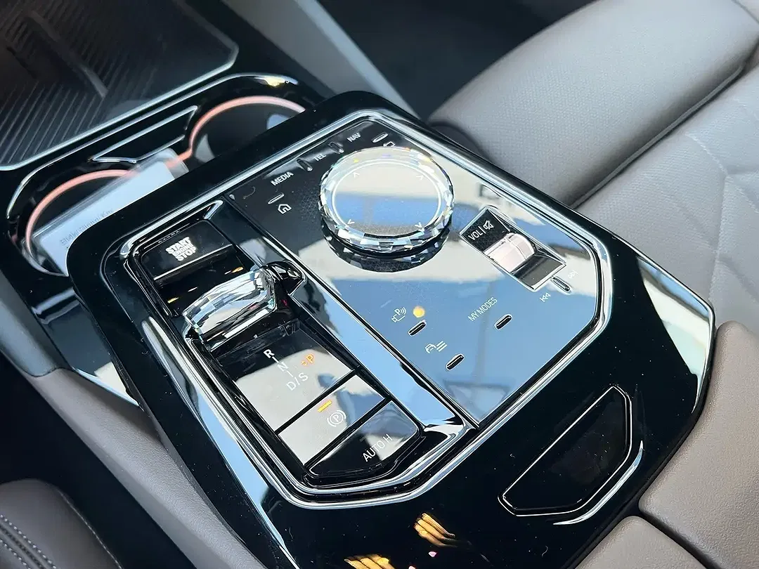BMW 540 - Thumbnail 11