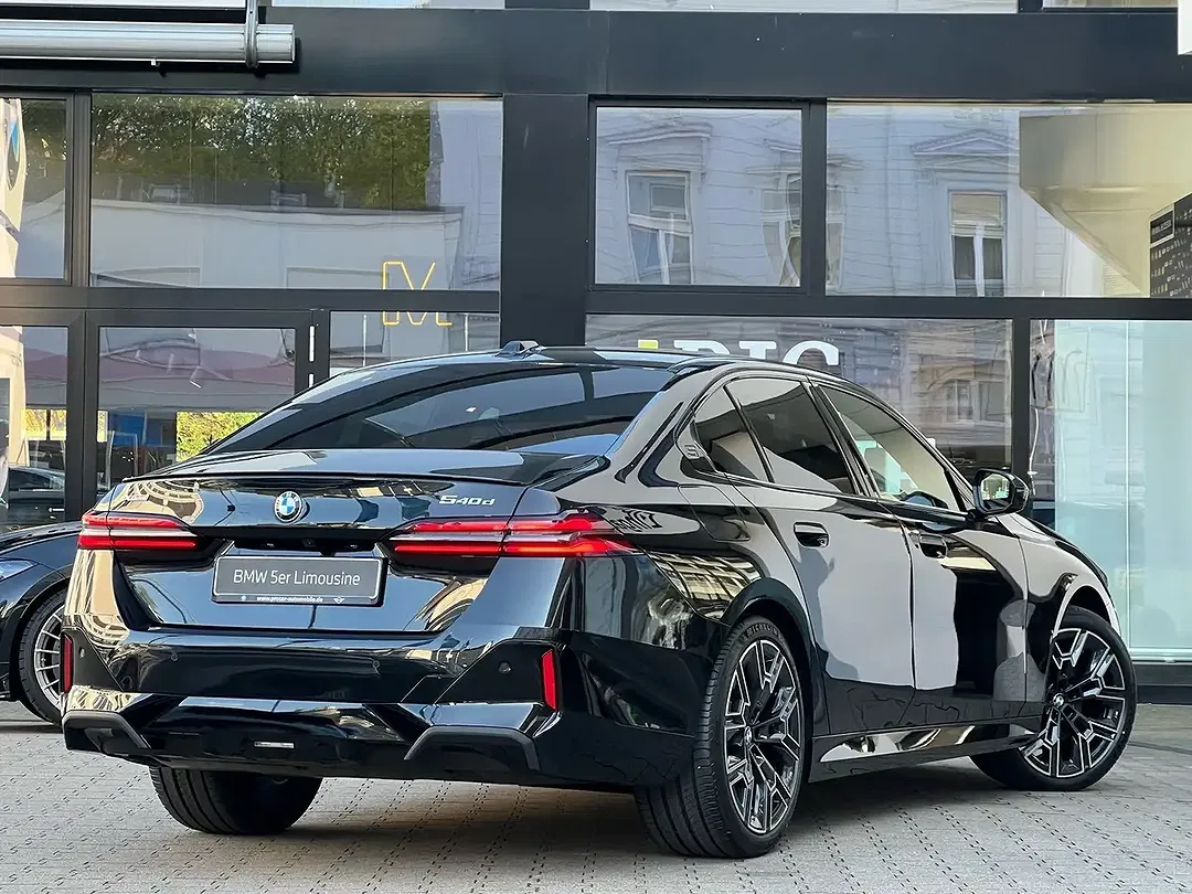 BMW 540 - Thumbnail 2