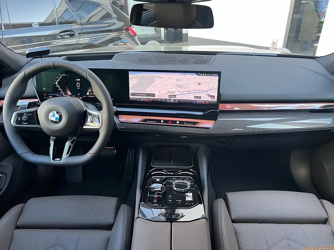 BMW 540 - Thumbnail 8