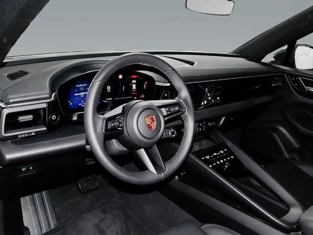 Porsche Macan - Thumbnail 4
