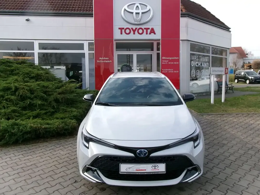 Toyota Corolla - Thumbnail 2