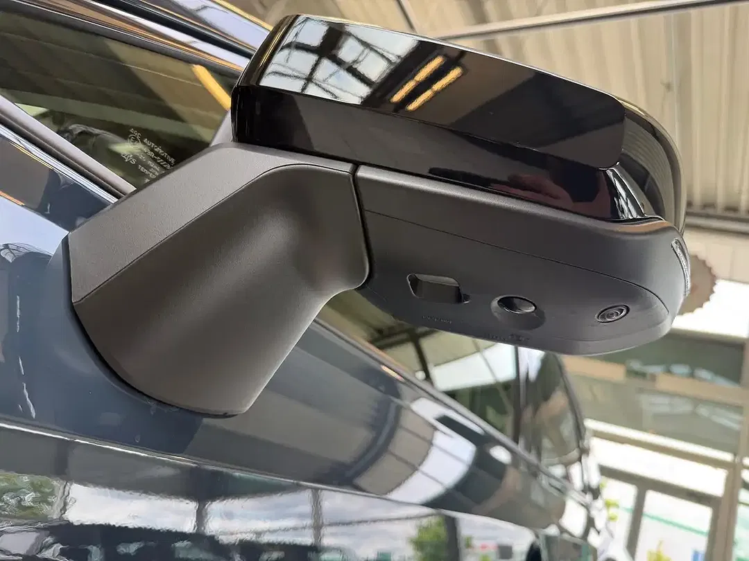 Toyota RAV 4 - Thumbnail 6