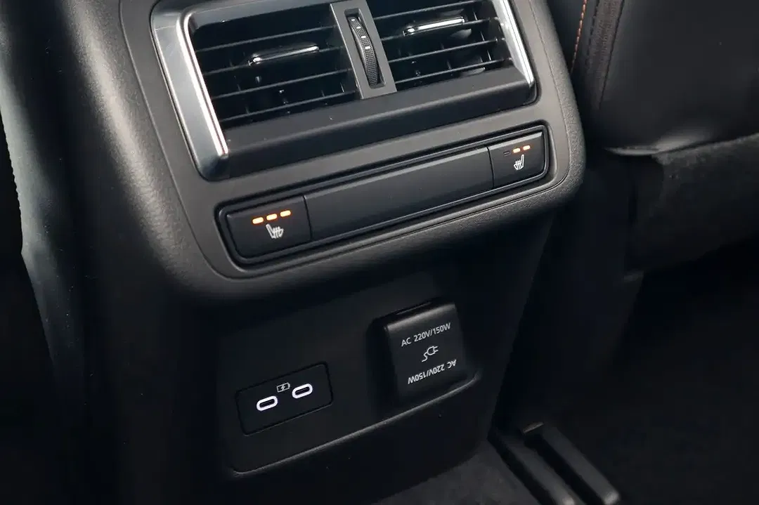 Mazda CX-60 - Thumbnail 15