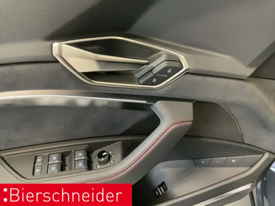 Audi Q8 - Thumbnail 8