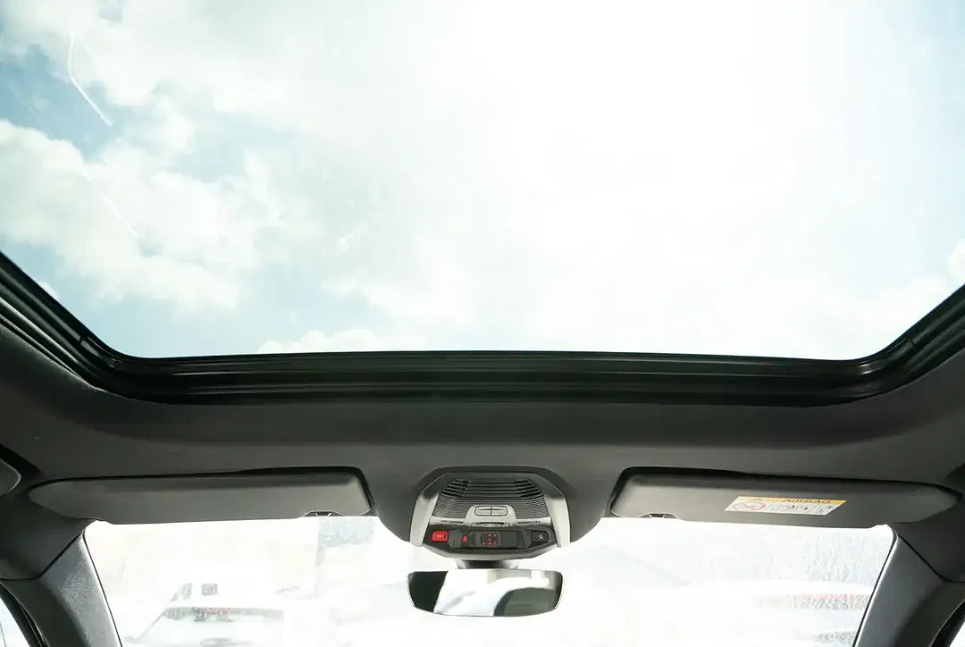 Peugeot 5008 - Thumbnail 6