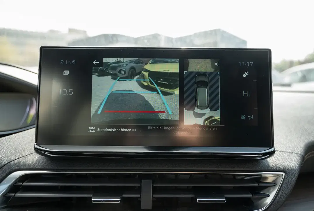 Peugeot 5008 - Thumbnail 9